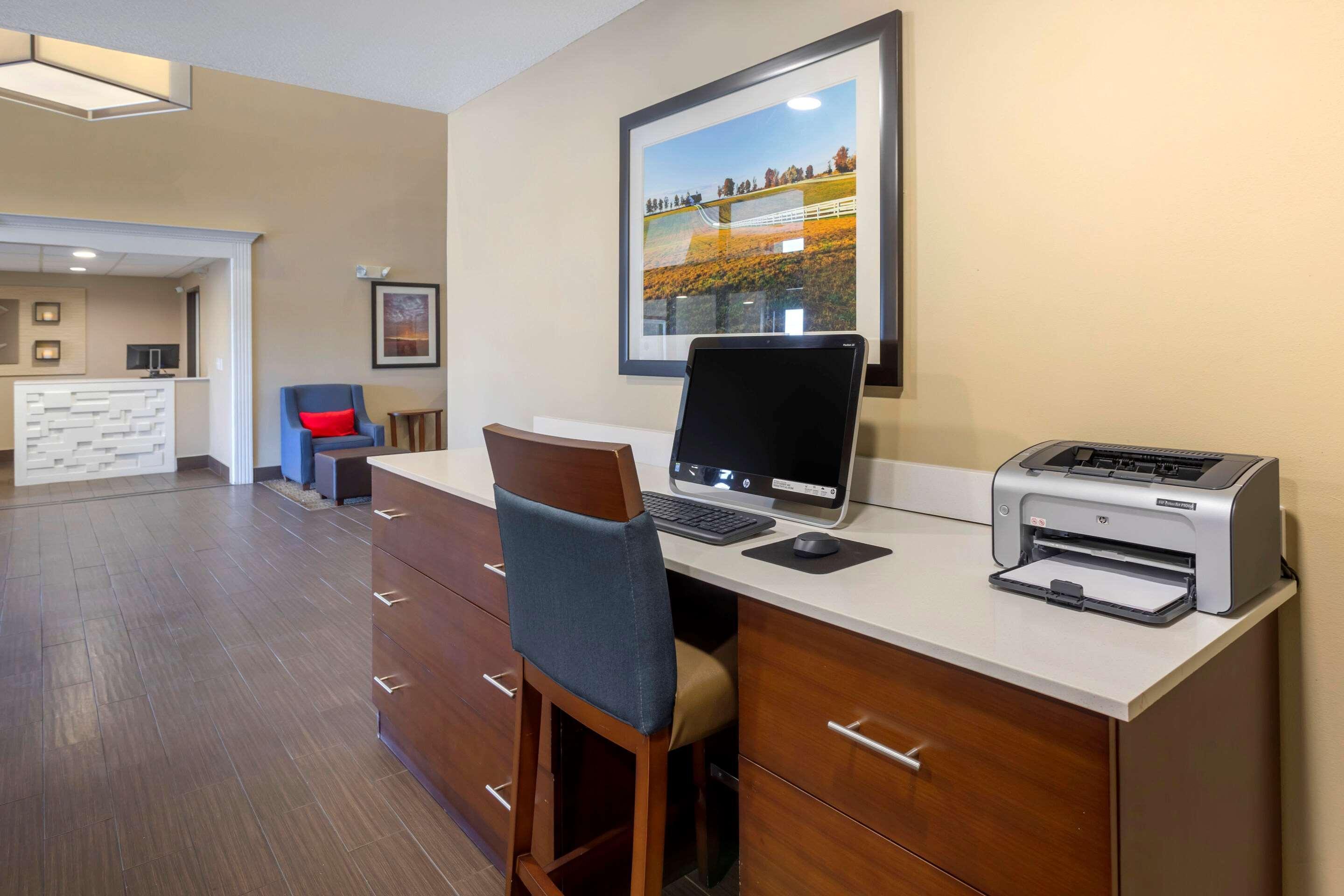 Comfort Inn Съмърсет Екстериор снимка